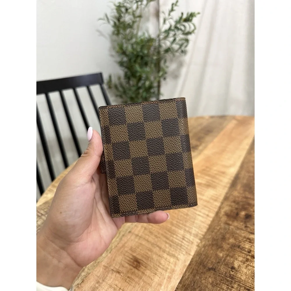 Louis Vuitton Damier Card Case / Mini Agenda